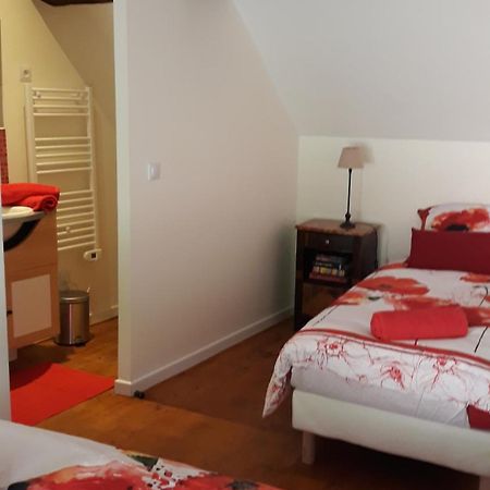 La Maison Rose: Lieu Atypique Hotel Nemours Bagian luar foto