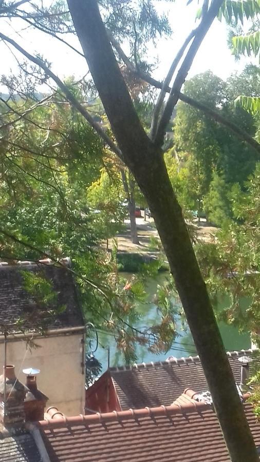 La Maison Rose: Lieu Atypique Hotel Nemours Bagian luar foto